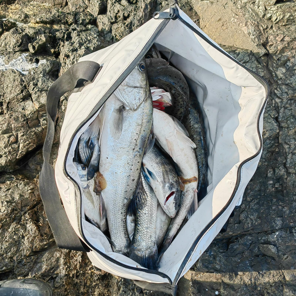 37QT Fish Cooler Bag With Flat Bottom